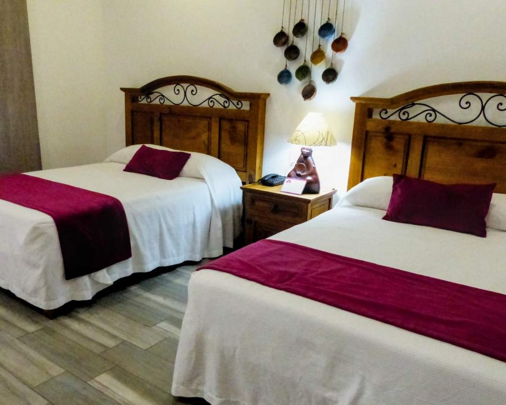 Habitación Doble Deluxe, Hotel Hacienda Bugambilias, Hotel en La Paz, BCS.