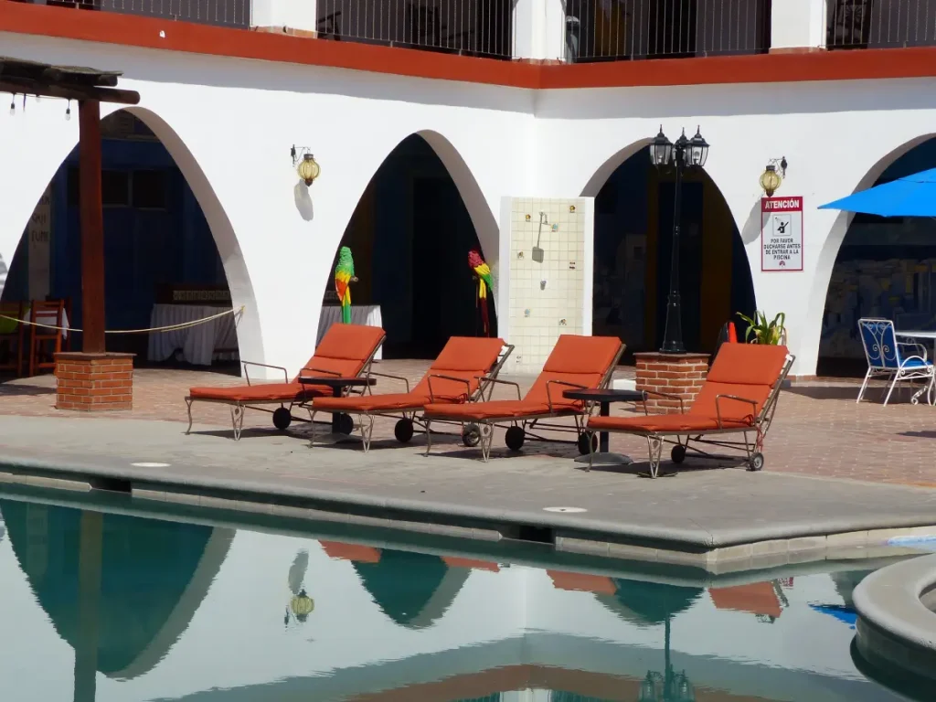 Alberca Hotel Hacienda Bugambilias, La Paz, B.C.S.